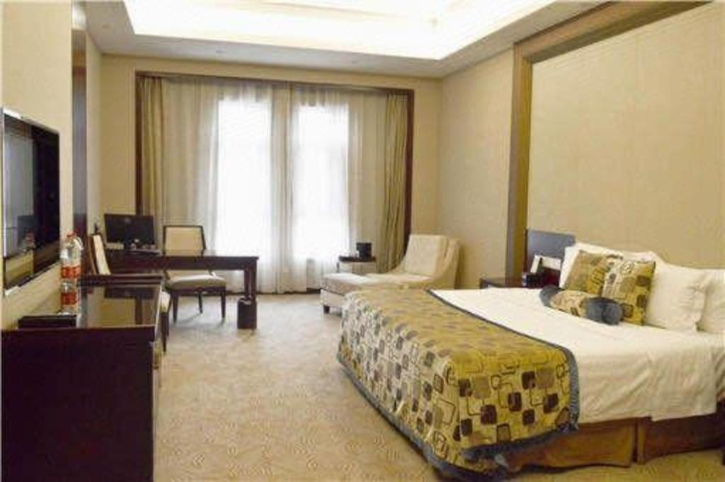 فندق ليني بلو هوريزون إنترناشيونال يي هي المظهر الخارجي الصورة